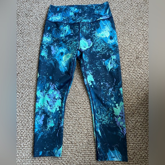 Women’s Fila Compression High Waisted Cropped Leggings - Picture 1 of 3